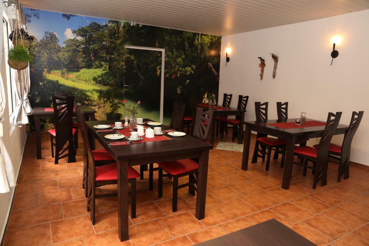 Pension Cubana Rothenburg  Ngoại thất bức ảnh